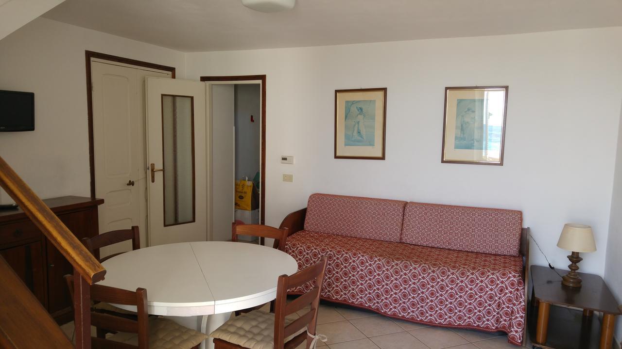Holiday'S Beach Ventimiglia Exterior photo